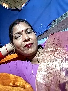 Snapshot of Savita992 chatting on February 2026 07:51:01 AM Savita992 online show from February 2026 07:51:01 AM