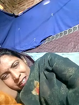 Snapshot of Savita992 chatting on March 2026 08:27:02 AM Savita992 online show from March 2026 08:27:02 AM