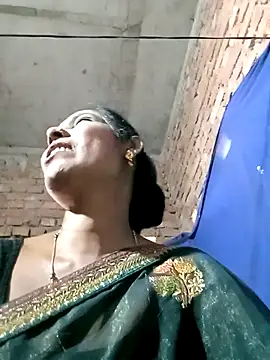 Snapshot of Savita992 chatting on March 2026 07:36:01 AM Savita992 online show from March 2026 07:36:01 AM