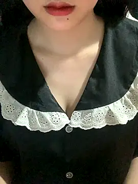 Snapshot of Linhtruong_ chatting on October 2025 12:38:01 PM Linhtruong online show from October 2025 12:38:01 PM