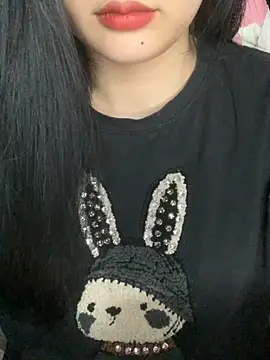 Snapshot of Linhtruong_ chatting on November 2025 04:12:02 AM Linhtruong online show from November 2025 04:12:02 AM