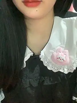 Snapshot of Linhtruong_ chatting on November 2025 04:35:01 AM Linhtruong online show from November 2025 04:35:01 AM