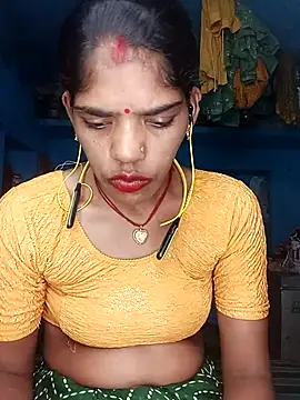 Snapshot of HOTFARSI chatting on September 2025 06:11:02 PM HOTFARSI online show from September 2025 06:11:02 PM