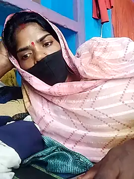 Snapshot of HOTFARSI chatting on October 2025 09:21:01 AM HOTFARSI online show from October 2025 09:21:01 AM