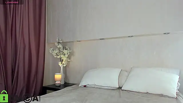 Snapshot of Adelina_Bliss chatting on May 2026 10:57:02 AM Adelina Bliss online show from May 2026 10:57:02 AM