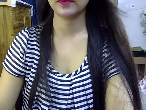 Snapshot of Obonti_2000 chatting on October 2025 04:52:02 PM Obonti 2000 online show from October 2025 04:52:02 PM