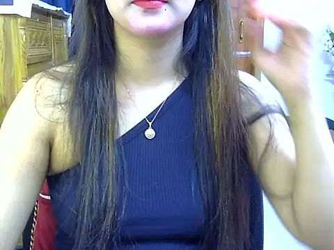 Snapshot of Obonti_2000 chatting on October 2025 04:51:02 PM Obonti 2000 online show from October 2025 04:51:02 PM