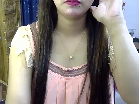 Snapshot of Obonti_2000 chatting on November 2025 02:41:02 PM Obonti 2000 online show from November 2025 02:41:02 PM