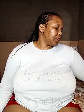 Snapshot of Moretl chatting on October 2025 09:37:02 PM Moretl online show from October 2025 09:37:02 PM