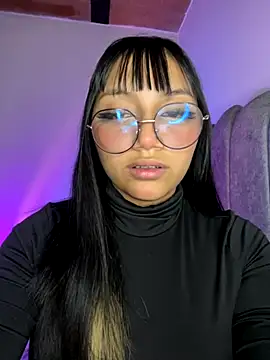 Snapshot of Maddy_w chatting on September 2025 03:50:02 AM Maddy w online show from September 2025 03:50:02 AM