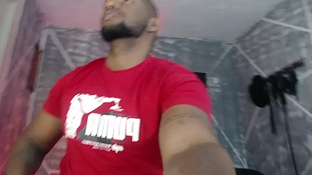 Snapshot of big_blackmen19 chatting on November 2025 12:52:01 PM big blackmen19 online show from November 2025 12:52:01 PM