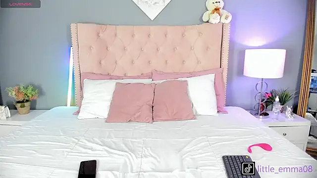 Joe And Emma online show from September 2025 11:05:02 PM