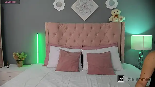 Joe And Emma online show from October 2025 07:14:01 PM