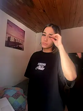 Babylovetiernax online show from November 2025 02:05:01 PM