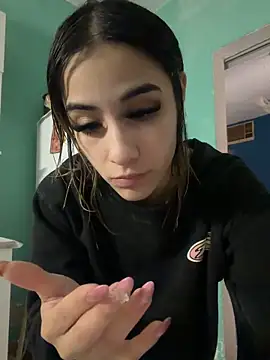 Babylovetiernax online show from November 2025 03:48:02 PM