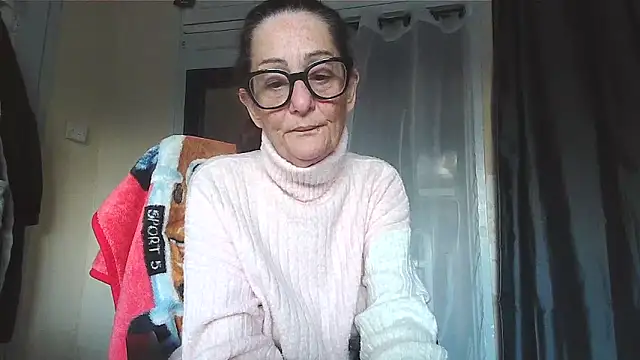 Snapshot of Mistress-Ivy51 chatting on May 2026 04:42:02 AM Mistress-Ivy51 online show from May 2026 04:42:02 AM