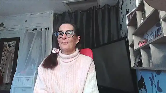 Snapshot of Mistress-Ivy51 chatting on May 2026 04:52:02 AM Mistress-Ivy51 online show from May 2026 04:52:02 AM