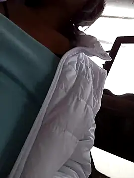 Tendercouple1 online show from November 2025 07:03:01 PM