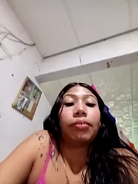 Snapshot of Rous-squir chatting on May 2026 12:11:02 PM Rous-squir online show from May 2026 12:11:02 PM