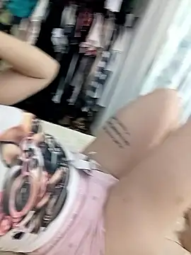 Arianna Moss online show from November 2025 09:59:01 PM