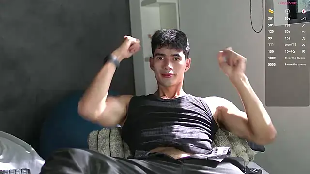 Snapshot of joesteel chatting on November 2025 07:57:01 PM joesteel online show from November 2025 07:57:01 PM