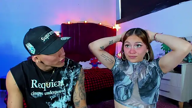Snapshot of ChiliciousCouple chatting on September 2025 08:09:01 PM ChiliciousCouple online show from September 2025 08:09:01 PM