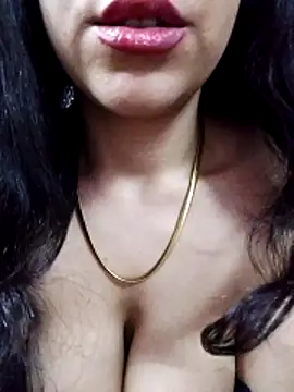 Princessa05 online show from March 2026 06:47:02 PM