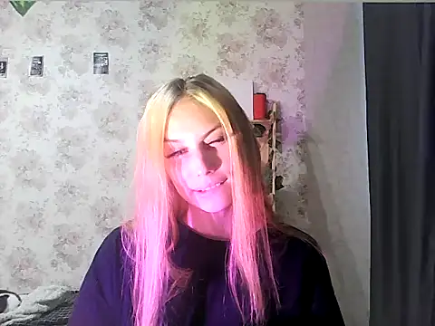 ClaireLaSweet online show from October 2025 03:18:02 AM