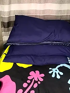 Berryangel03 online show from October 2025 01:34:01 PM