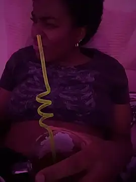 Tu GataLinda online show from October 2025 03:45:02 AM