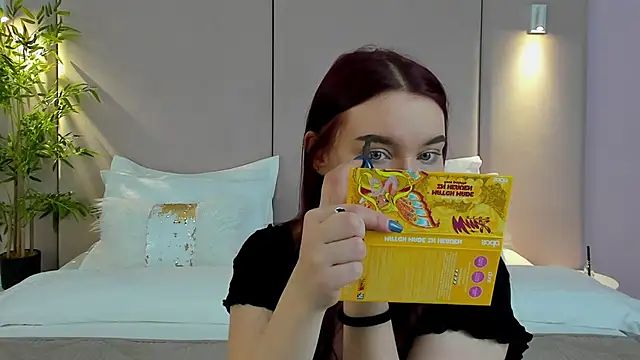 NoraHaynes online show from January 2026 03:01:02 AM