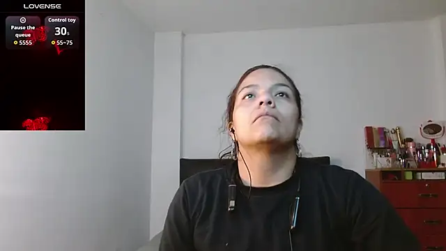 Snapshot of Megan_Milf__ chatting on February 2026 09:44:01 PM Megan Milf online show from February 2026 09:44:01 PM