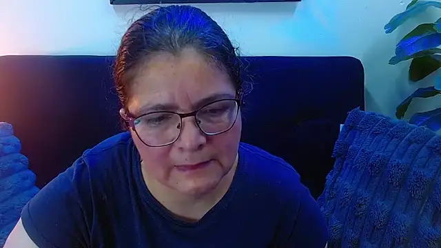 Linda banks  online show from October 2025 02:08:01 AM