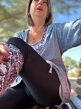 Milena-MilfaXXX online show from September 2025 05:29:01 AM