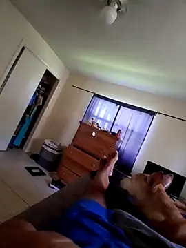 Snapshot of pullitoff chatting on September 2025 02:41:01 PM pullitoff online show from September 2025 02:41:01 PM