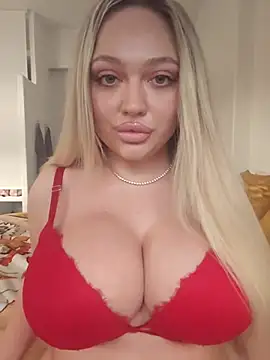 Snapshot of misstitmouseofficial chatting on October 2025 12:50:01 PM misstitmouseofficial online show from October 2025 12:50:01 PM