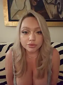 Snapshot of misstitmouseofficial chatting on February 2026 07:07:01 PM misstitmouseofficial online show from February 2026 07:07:01 PM