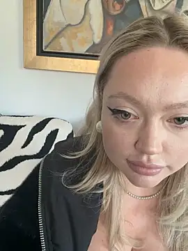 Snapshot of misstitmouseofficial chatting on February 2026 01:23:02 PM misstitmouseofficial online show from February 2026 01:23:02 PM