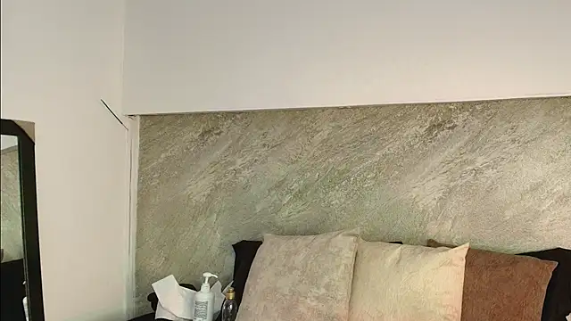 Dixie grey1 online show from November 2025 02:05:01 PM