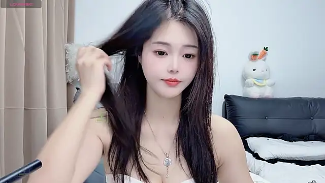 CeeKie online show from November 2025 03:16:02 AM