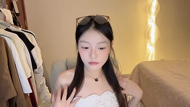 Snapshot of Robin-o3 chatting on November 2025 03:36:02 PM Robin-o3 online show from November 2025 03:36:02 PM