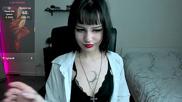 LiyaLuna online show from February 2026 12:27:01 PM