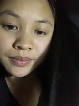 NhuFox online show from October 2025 01:34:01 PM