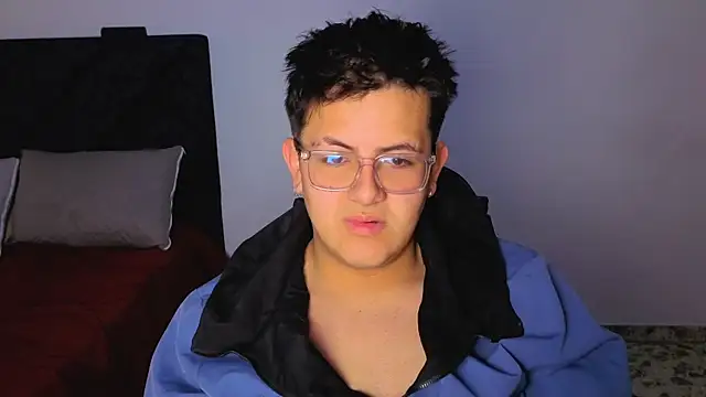 Snapshot of Ryan_Doretti chatting on September 2025 11:21:02 AM Ryan Doretti online show from September 2025 11:21:02 AM