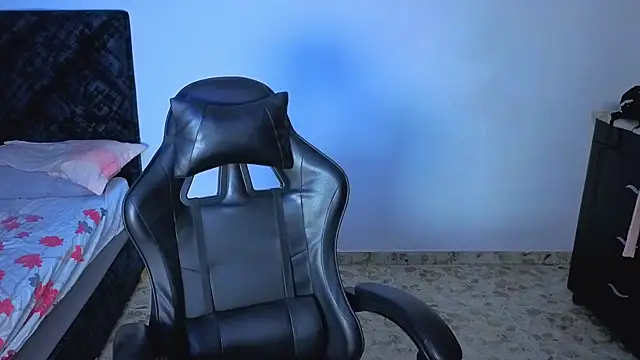 Snapshot of Ryan_Doretti chatting on October 2025 11:55:01 AM Ryan Doretti online show from October 2025 11:55:01 AM