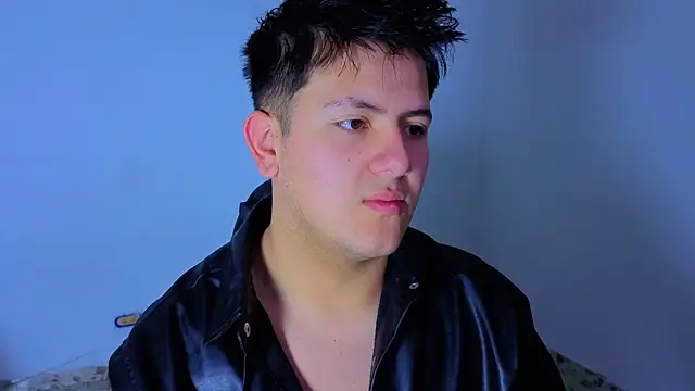 Snapshot of Ryan_Doretti chatting on October 2025 11:31:02 AM Ryan Doretti online show from October 2025 11:31:02 AM