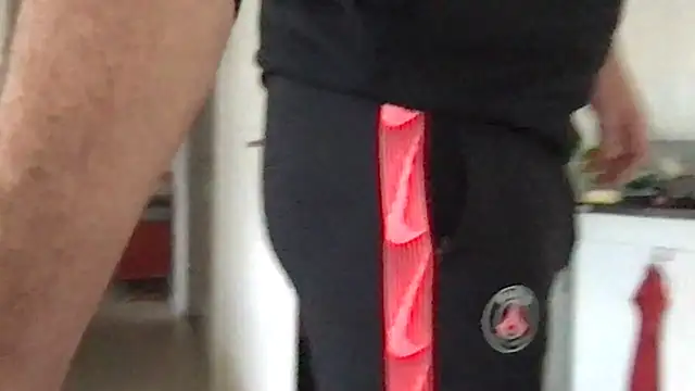 Snapshot of Toysboy67bi chatting on October 2025 03:24:01 PM Toysboy67bi online show from October 2025 03:24:01 PM