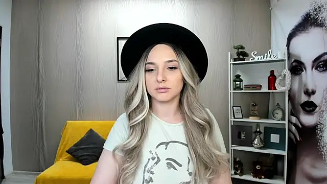 Snapshot of JaquelinLaurent chatting on September 2025 06:46:01 PM JaquelinLaurent online show from September 2025 06:46:01 PM