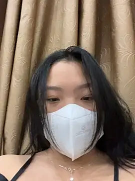 Thuylinh05 online show from October 2025 05:43:02 PM