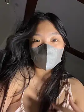 Thuylinh05 online show from October 2025 06:19:02 PM